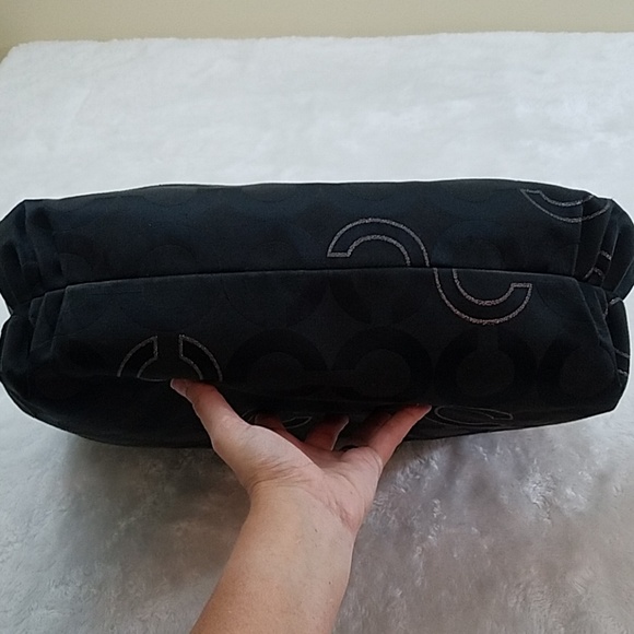 COACH BLACK & SILVER POPPY OP ART GLAM TOTE - Picture 3 of 8